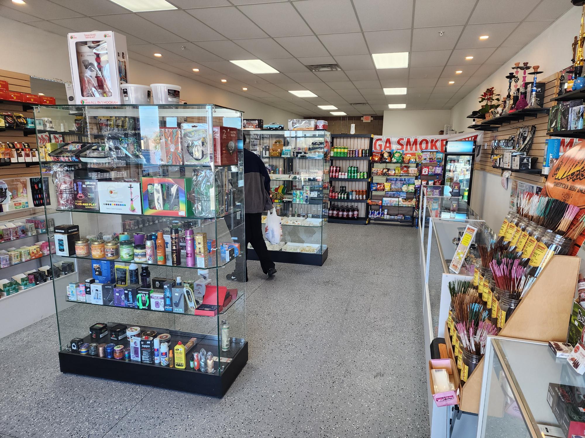 Mega Smoke Shop For Sale – Business Only